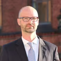 Dr. Jörn Goebel