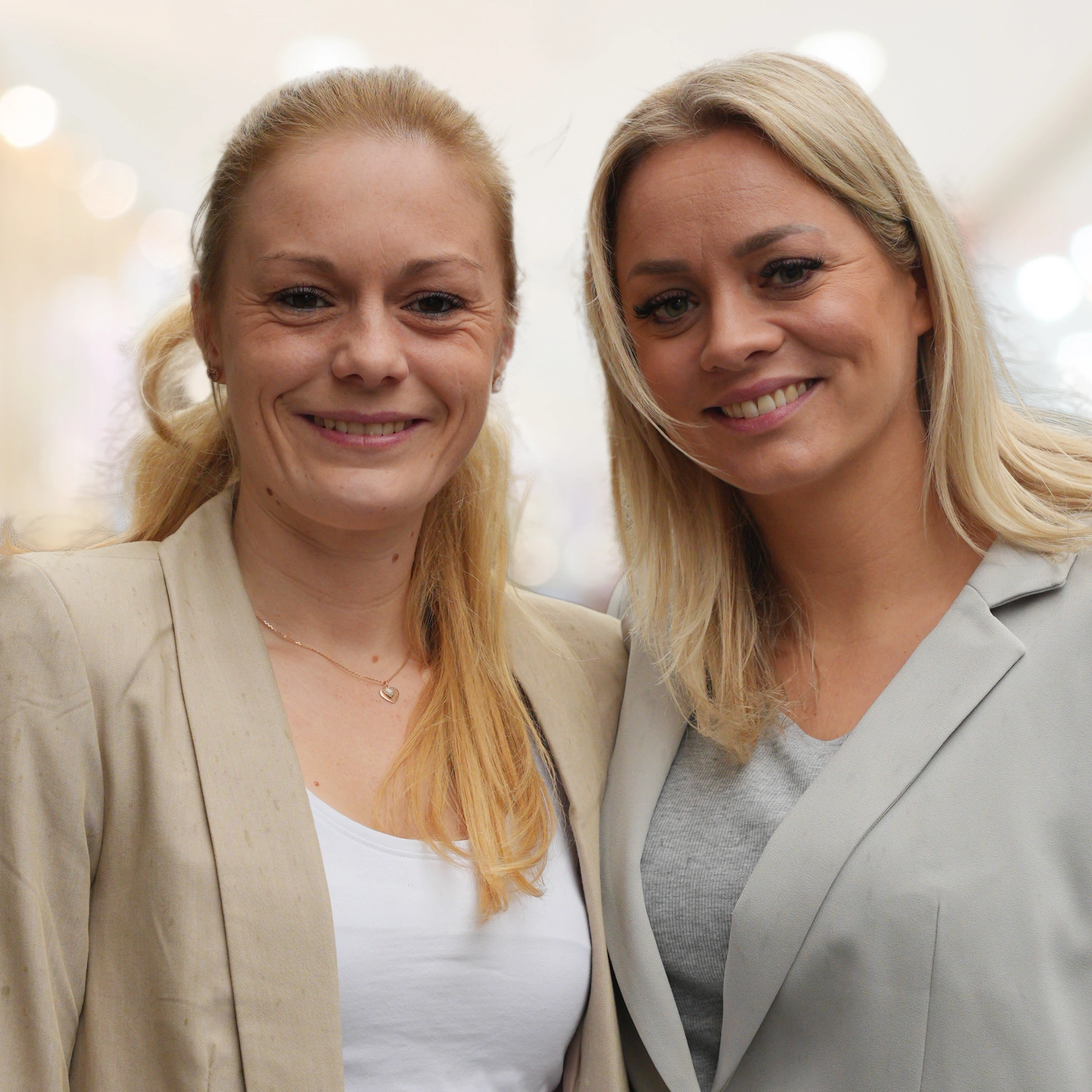 Julia Schott und Elisa Bicer