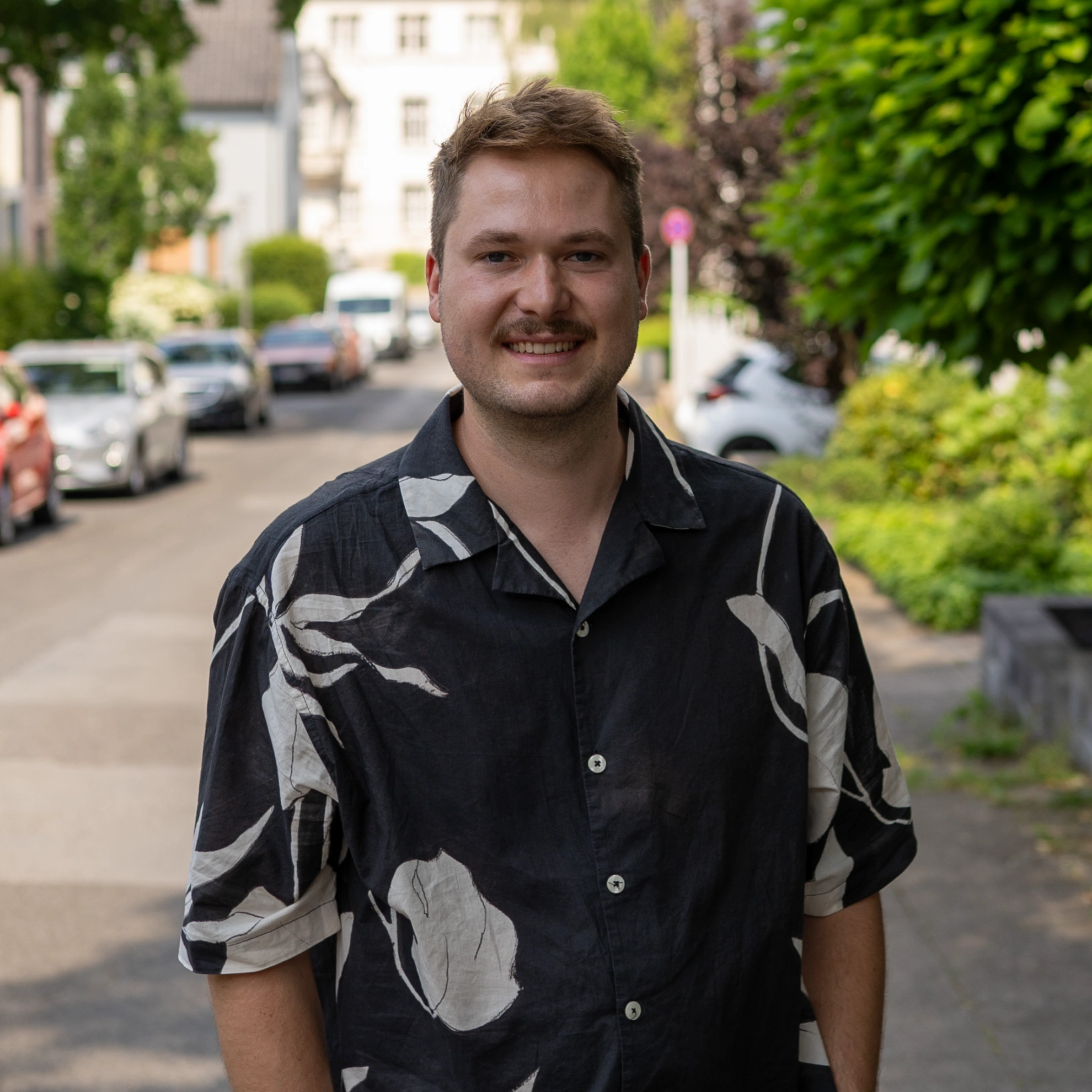 Von der Idee zur eigenen Stadt-App: Wie Leo und Janine mit Herzblut Lippstadt digitaler machen