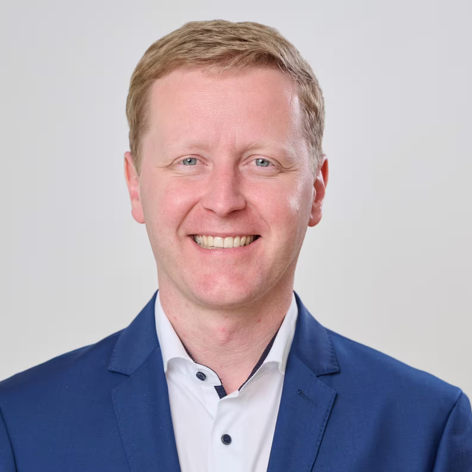 Dr. Peter Slawek