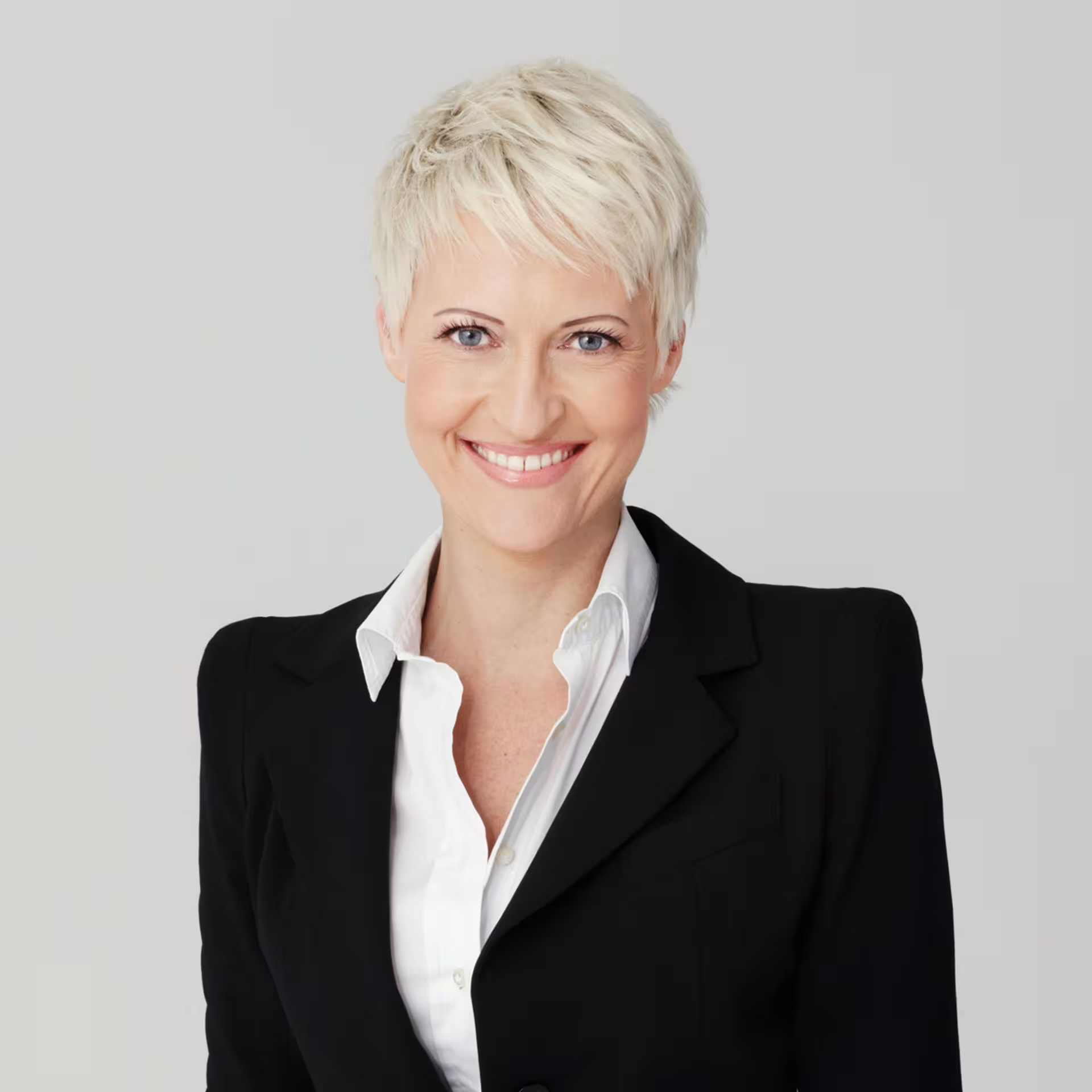 ALEXANDRA SCHINDLER Franchisenehmerin mit 4 Standorten und Quereinsteigerin in die Branche